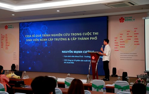 Tạo nguồn cảm hứng nghiên cứu khoa học trong sinh viên Đại học Đông Á