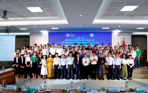 Tạo “đòn bẩy” khởi nghiệp sinh viên từ hoạt động nghiên cứu khoa học