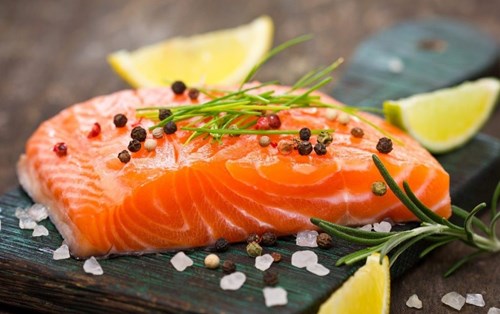Đau nửa đầu – giải pháp từ chế độ ăn 